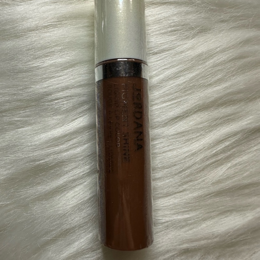 🩷5/$10 Jordana Lip Gloss in Shimmering Brown